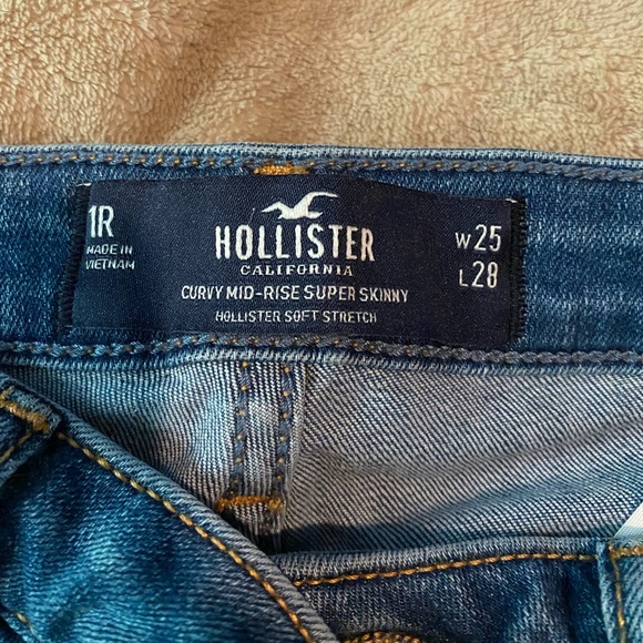 Hollister jeans - Picture 2 of 3